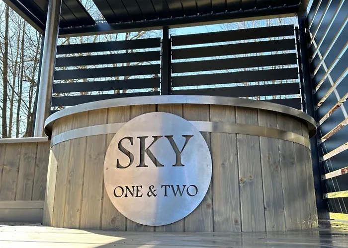 Nyaraló Sky One & Two